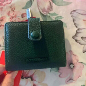 NWT MontanaWest Dark Green Ladies Wallet